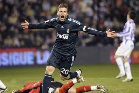 BWIN体育官方入口-郭艾伦手感滚烫，带领俄克拉荷马城雷霆险胜川崎前锋，赛后一句话霸气侧漏